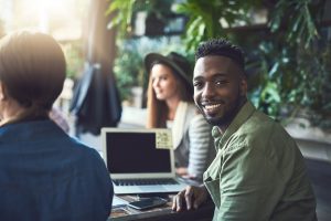 Responsable des Relations Publiques 