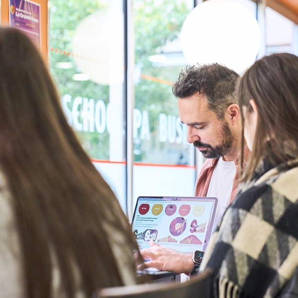 MBA Marketing Digital presentation